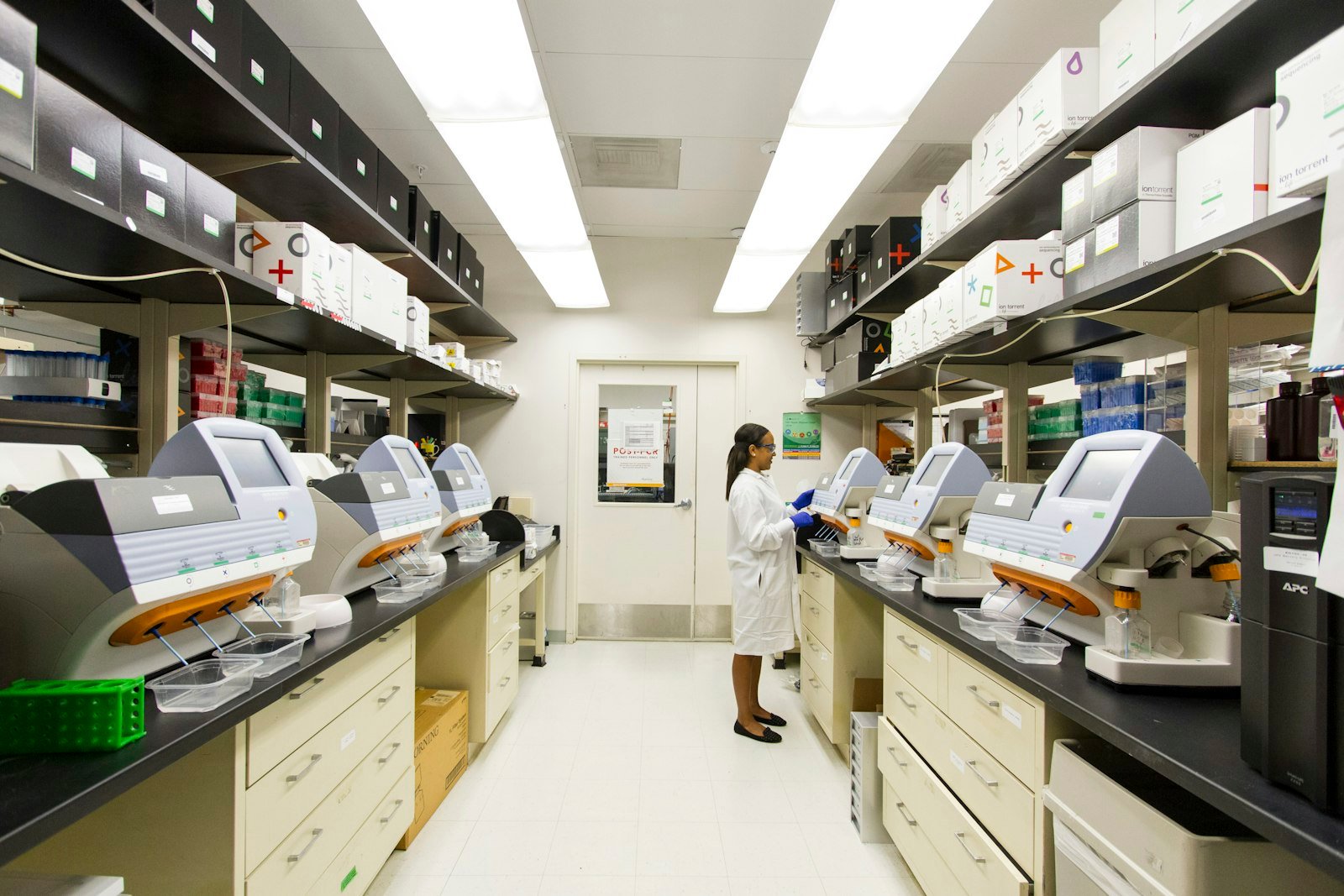Modern pharmaceutical laboratory